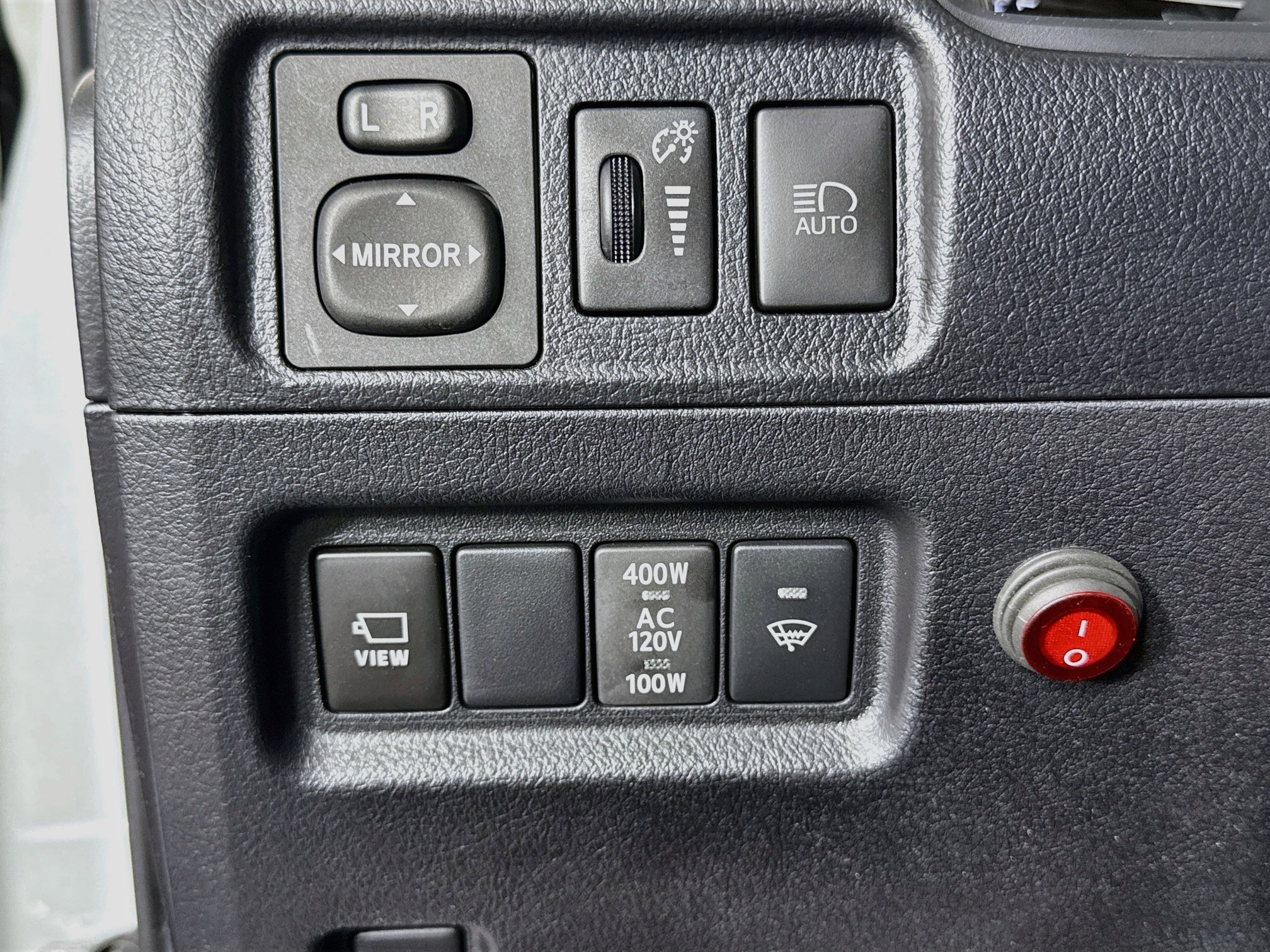 Used 2024 Toyota 4Runner Limited AWD/4WD image 21