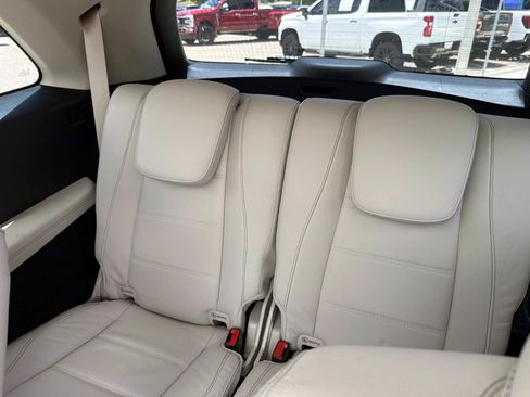 Certified 2026 Mercedes-Benz GLS 450 4MATIC image 13