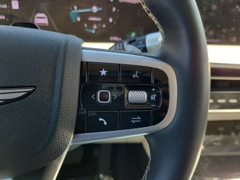 Certified 2026 Genesis GV70 2.5T AWD/4WD image 21