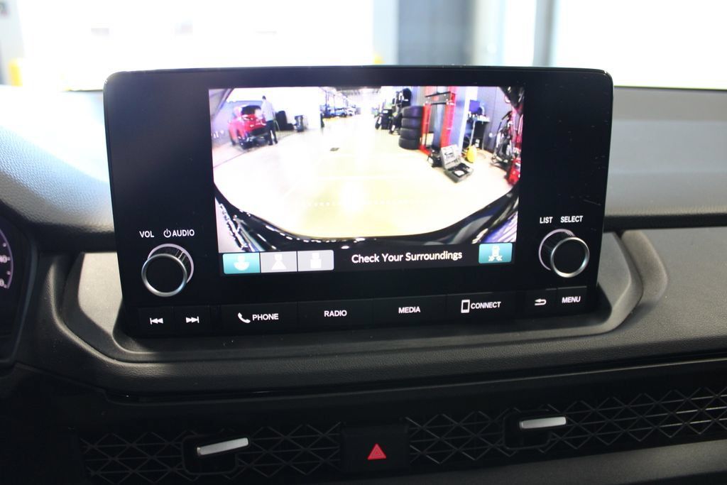 Used 2025 Honda Accord SE image 16