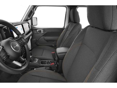 Used 2025 Jeep Gladiator Sport AWD/4WD image 12