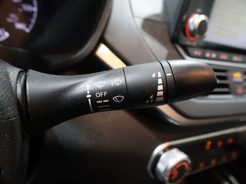 Used 2024 Nissan Altima 2.5 S image 36