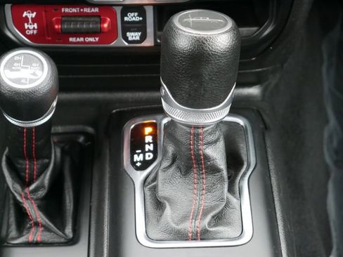 Used 2022 Jeep Gladiator Rubicon w/ LED Lighting Group image 22