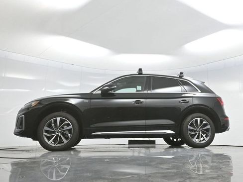 Used 2024 Audi Q5 2.0T Premium w/ Convenience Package AWD/4WD image 7