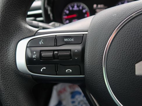 Used 2023 Kia K5 LXS FWD image 23