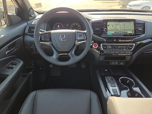 New 2026 Honda Ridgeline Black Edition image 9