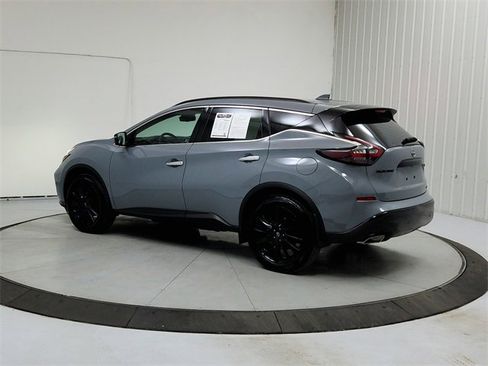 Used 2024 Nissan Murano SV w/ SV Midnight Edition Package image 5