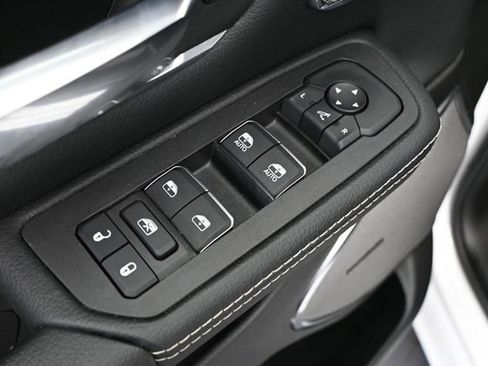 Used 2025 RAM 1500 Laramie w/ Night Edition AWD/4WD image 23