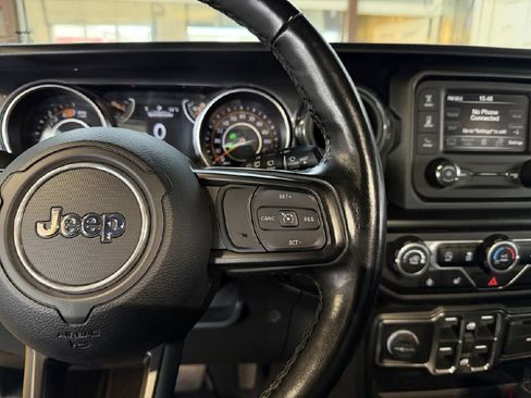 Used 2021 Jeep Wrangler Unlimited Sport AWD/4WD image 20