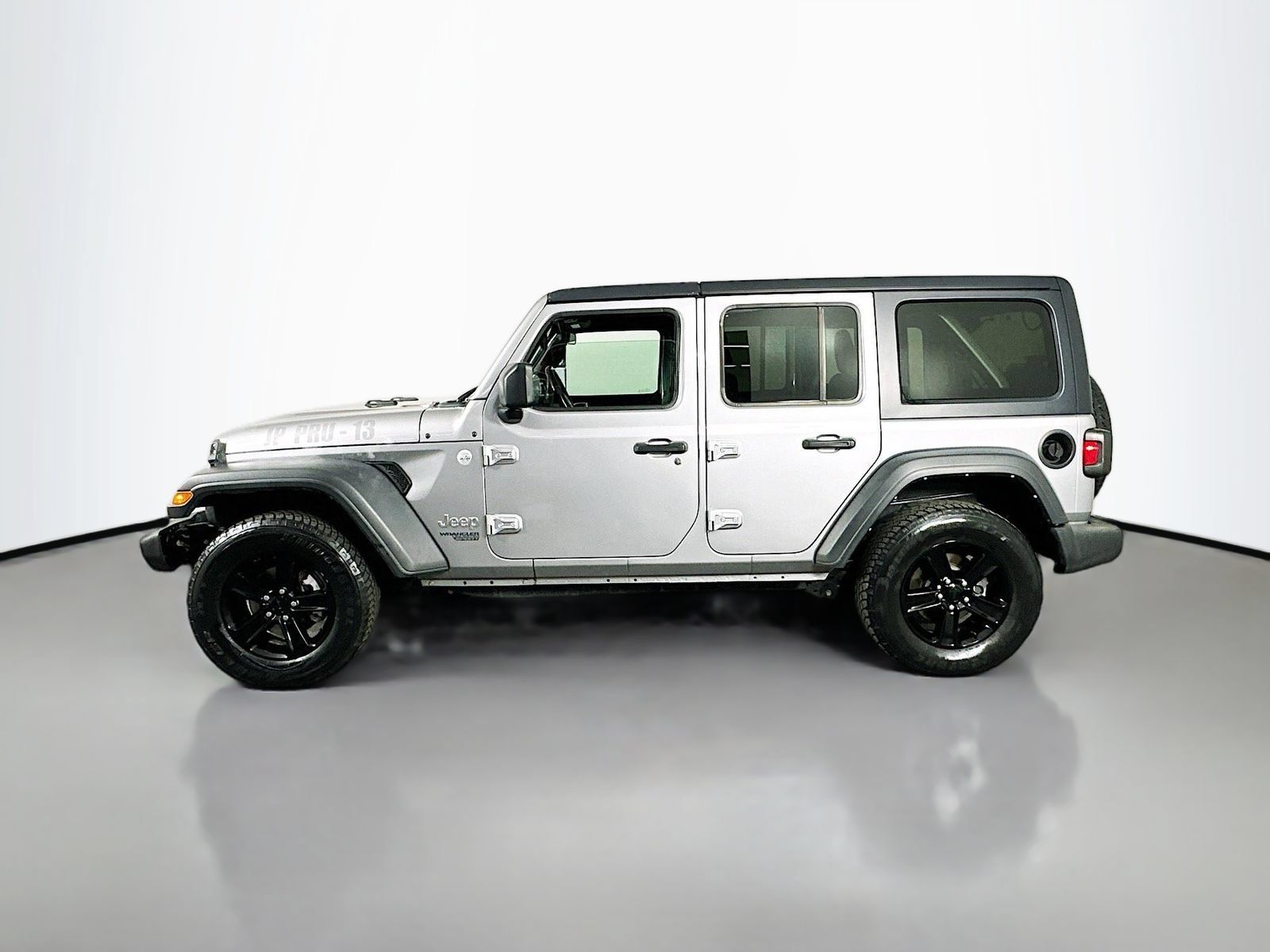 Used 2020 Jeep Wrangler Unlimited Sport S AWD/4WD image 4
