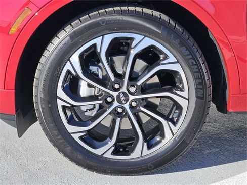 New 2026 Lincoln Nautilus Reserve image 10