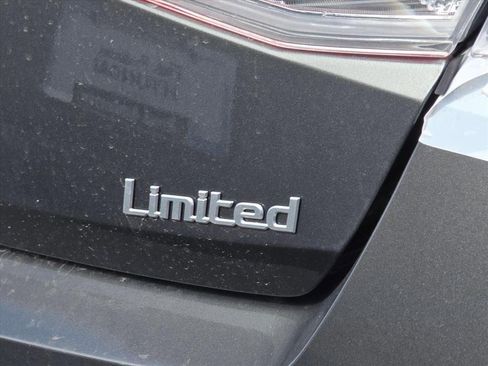 New 2026 Hyundai Elantra Limited FWD image 8