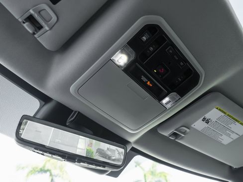 Used 2024 Toyota Tundra Limited image 20