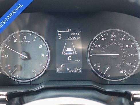 Certified 2024 Subaru Outback Premium AWD/4WD image 29