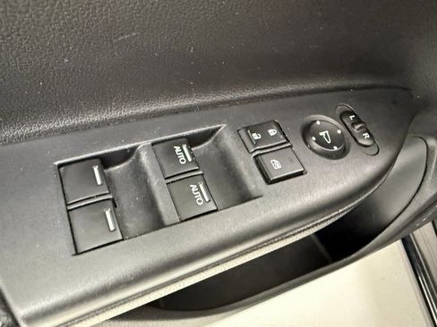 Used 2017 Honda Accord EX-L image 29