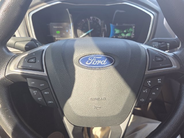 Used 2018 Ford Fusion S FWD image 8