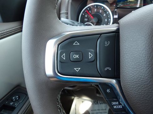 Used 2026 RAM 1500 Laramie w/ Laramie Preferred Package AWD/4WD image 19