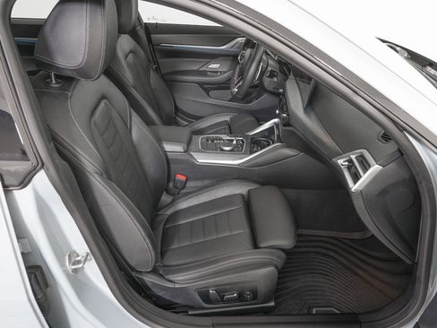 Used 2025 BMW 440i xDrive image 9