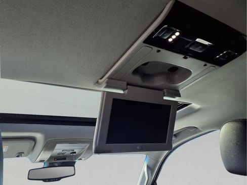 Used 2016 Chevrolet Tahoe LTZ image 28