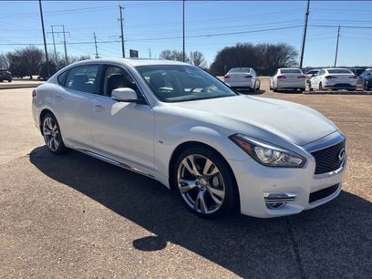 Used 2019 INFINITI Q70 L 5.6 w/ Sensory Package