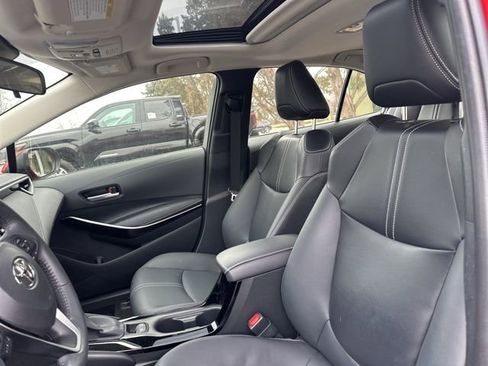 Certified 2021 Toyota Corolla XLE image 13