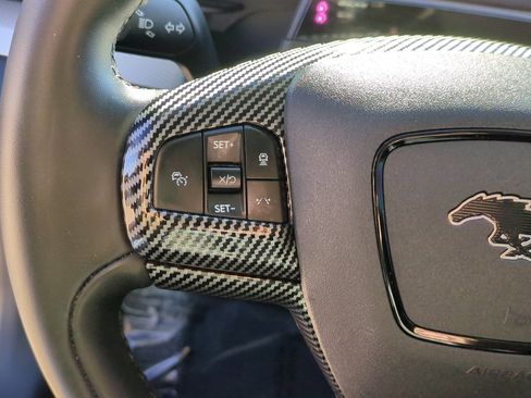 Used 2023 Ford Mustang Mach-E Select image 17