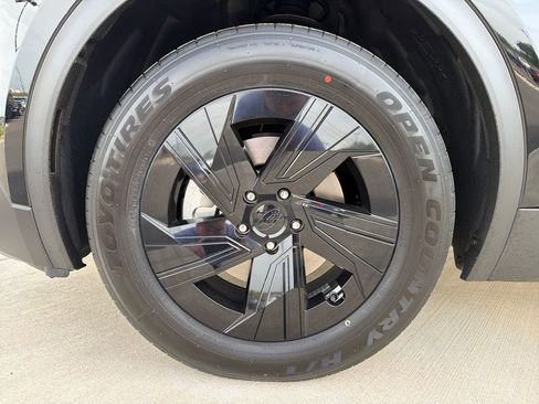 New 2026 Subaru Uncharted AWD image 3