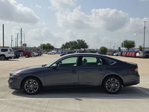 Used 2024 Honda Accord EX image 7