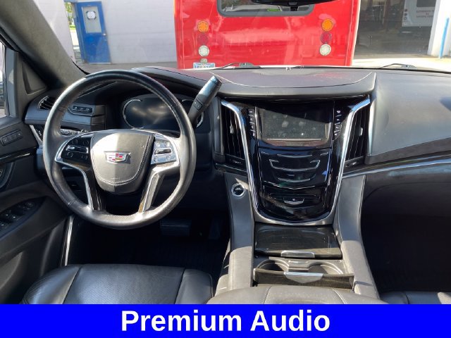 Used 2019 Cadillac Escalade Platinum AWD/4WD image 12