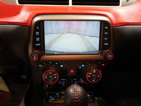 Used 2015 Chevrolet Camaro SS w/ Commemorative Special Edition image 23