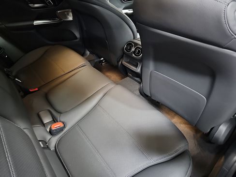 New 2026 Mercedes-Benz GLC 300 4MATIC image 11