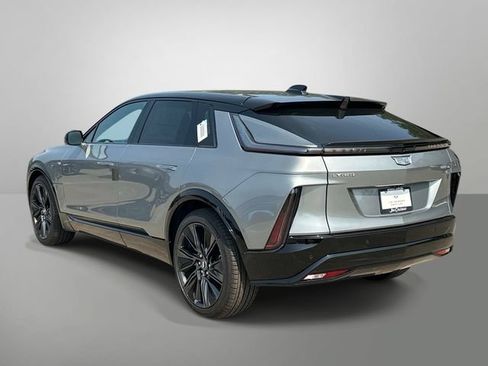 New 2026 Cadillac Lyriq Signature Sport w/ Nappa Leather Package AWD/4WD image 16