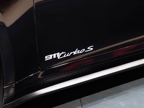 Used 2021 Porsche 911 Turbo S image 12