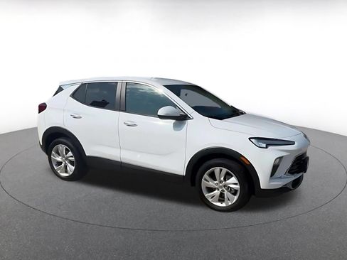 Used 2026 Buick Encore GX Preferred FWD image 2