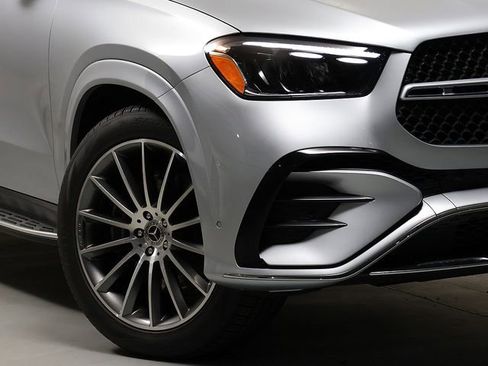 Certified 2026 Mercedes-Benz GLE 450 4MATIC image 3