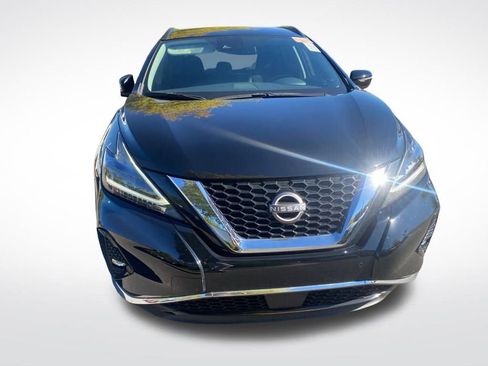 Used 2024 Nissan Murano SV image 2