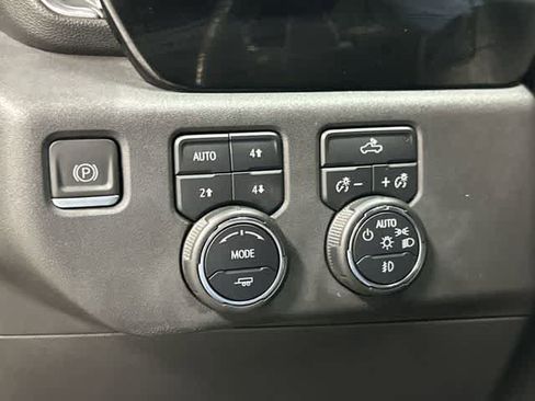 Used 2023 Chevrolet Silverado 1500 LT Trail Boss w/ LPO, Dark Essentials Package AWD/4WD image 19