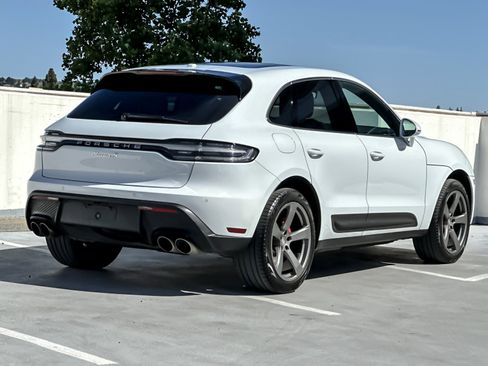 Used 2023 Porsche Macan S AWD/4WD image 8