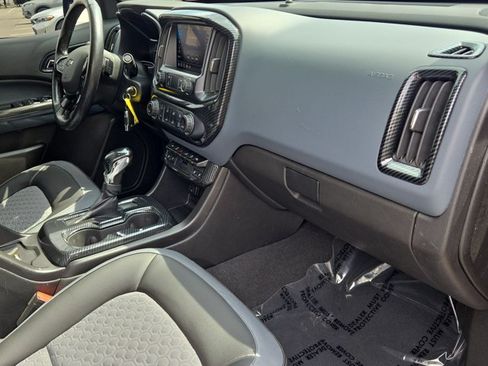 Used 2022 Chevrolet Colorado Z71 w/ Trail Boss Package AWD/4WD image 20
