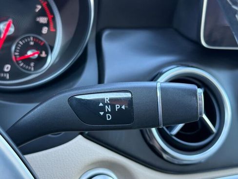 Used 2019 Mercedes-Benz GLA 250 image 26