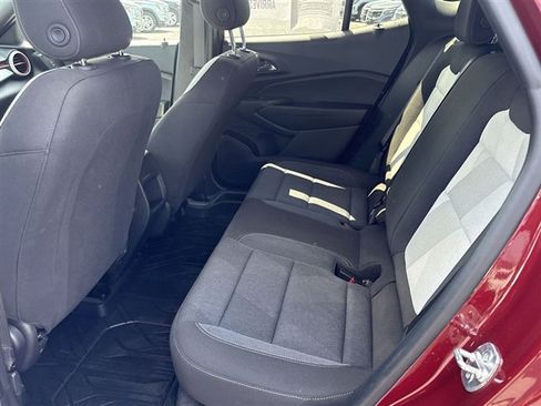 Certified 2024 Chevrolet Trax RS w/ Driver Confidence Package FWD image 22