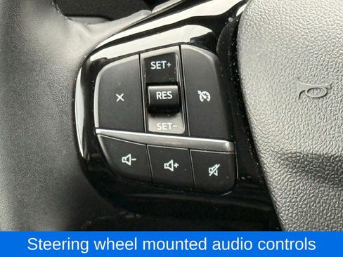 Used 2022 Ford Escape SEL image 25