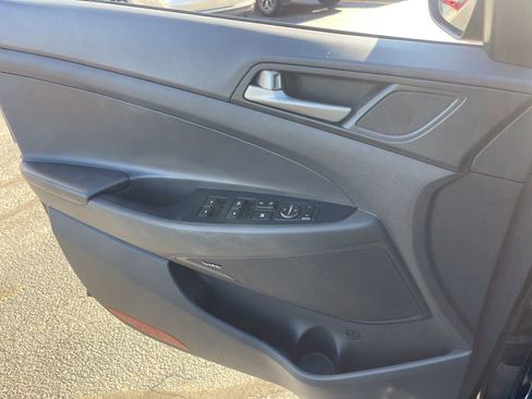 Used 2018 Hyundai Tucson SEL Plus image 9