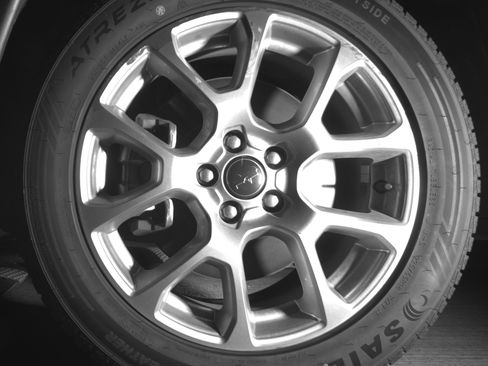 Used 2025 Jeep Compass Limited image 12