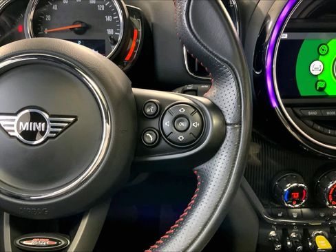 Used 2019 MINI Cooper Countryman SE w/ Driver Assistance Package image 24