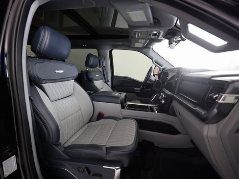 Used 2024 Ford F450 Limited w/ FX4 Off-Road Package image 11