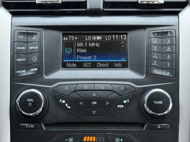 Used 2013 Ford Fusion SE FWD image 27