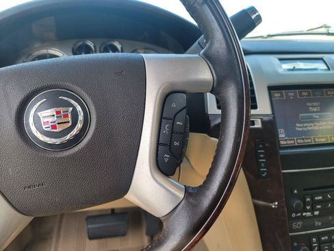Used 2014 Cadillac Escalade Premium AWD/4WD image 19