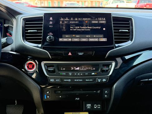 Used 2020 Honda Pilot Black Edition image 18