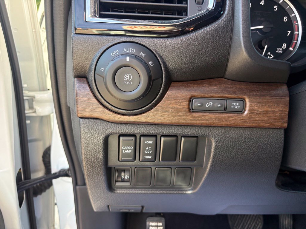 Used 2023 Nissan Titan Platinum Reserve w/ Moonroof Package AWD/4WD image 19